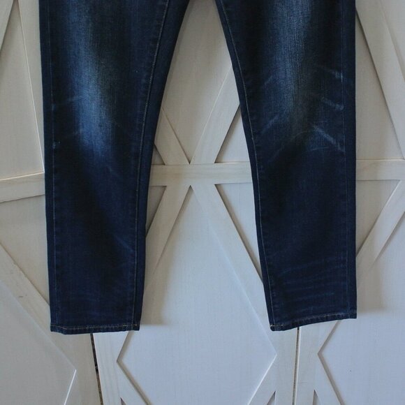 Henry & Belle Ankle Skinny Jeans in Newberry - Picture 6 of 8